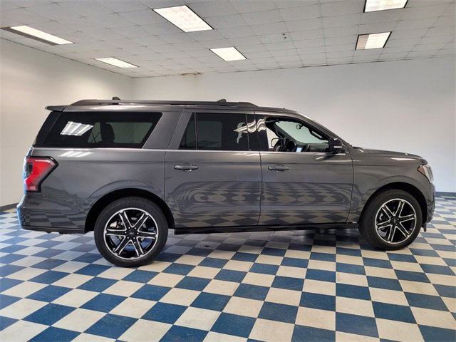 Used 2021 Ford Expedition Max Limited image 9