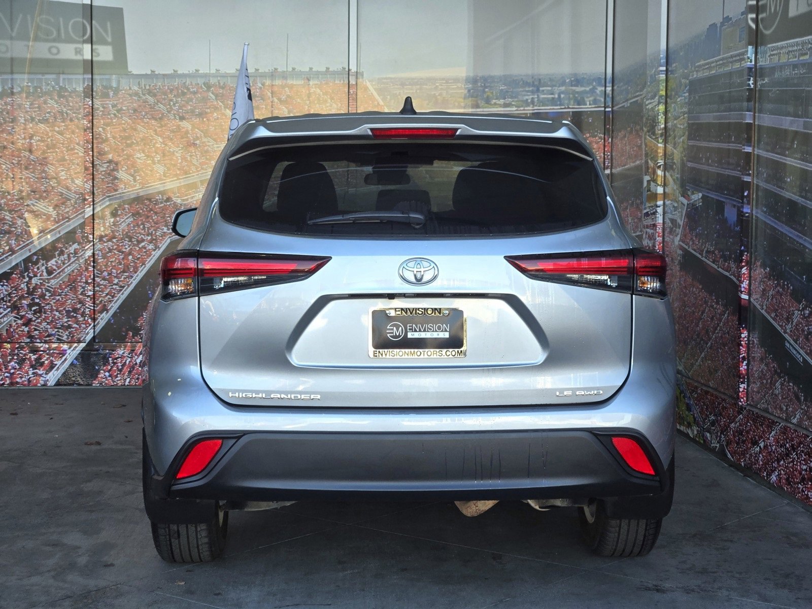 Certified 2024 Toyota Highlander LE image 7