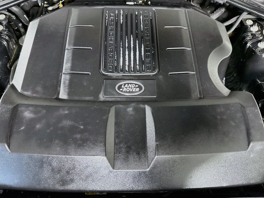 Used 2018 Land Rover Discovery HSE AWD/4WD image 38