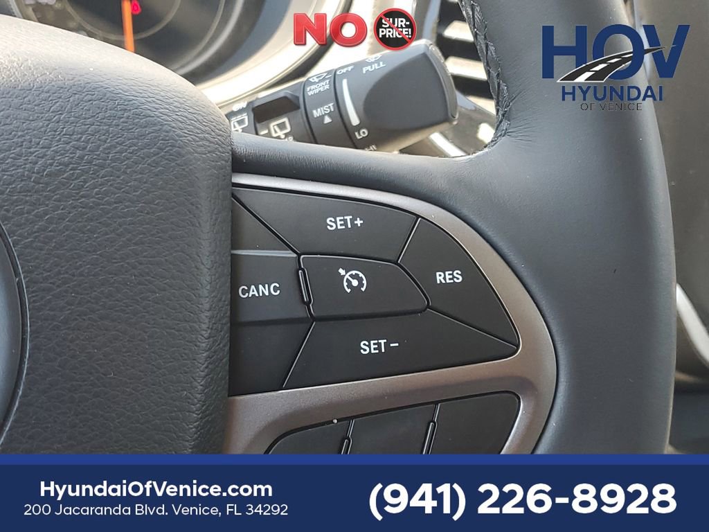 Used 2019 Jeep Cherokee Limited FWD image 27