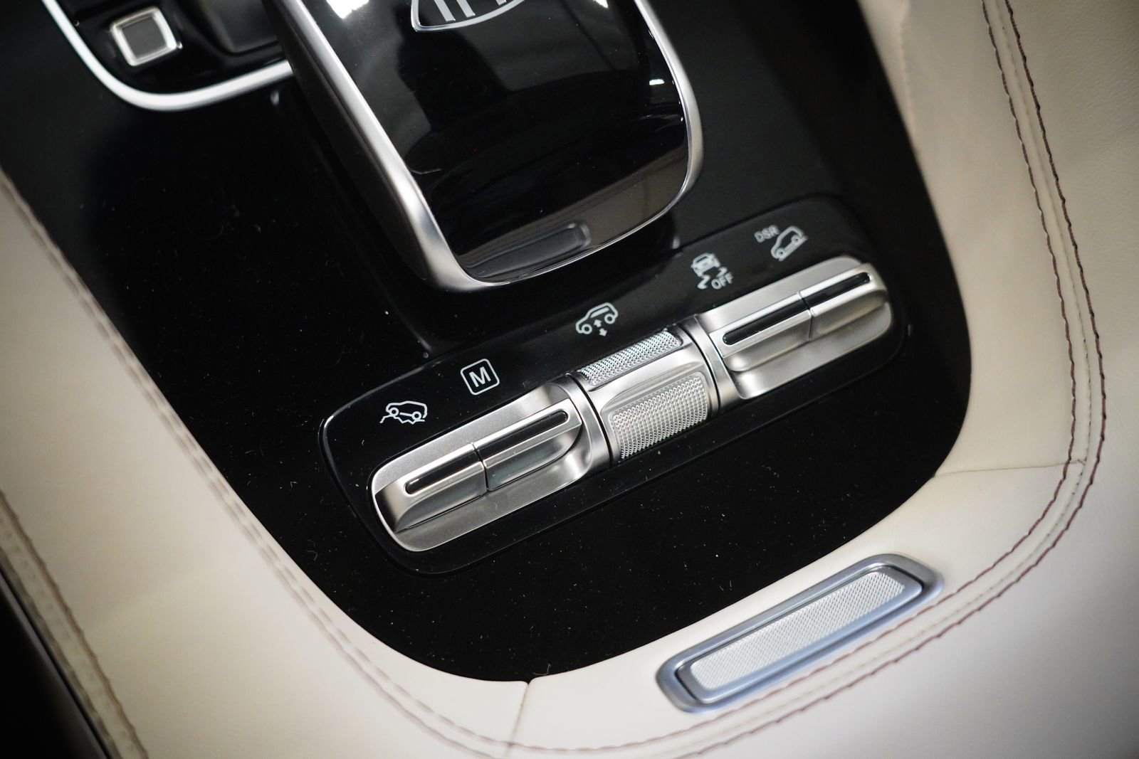 New 2026 Mercedes-Benz Maybach GLS 600 4MATIC image 31