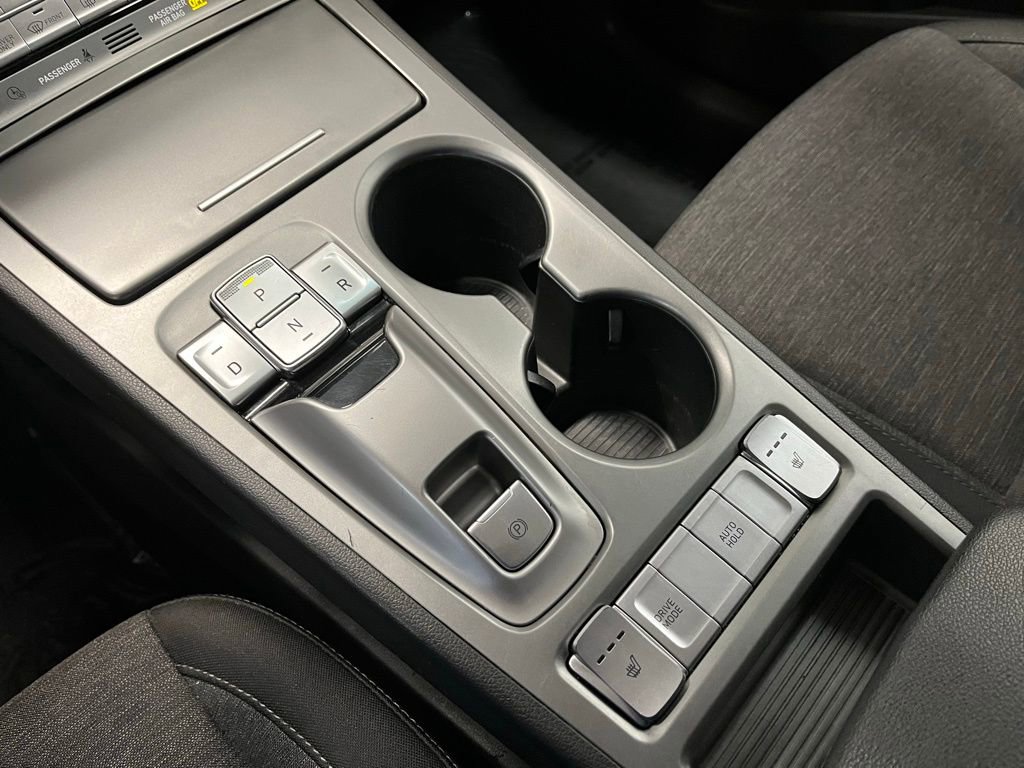 Used 2023 Hyundai Kona SEL image 7
