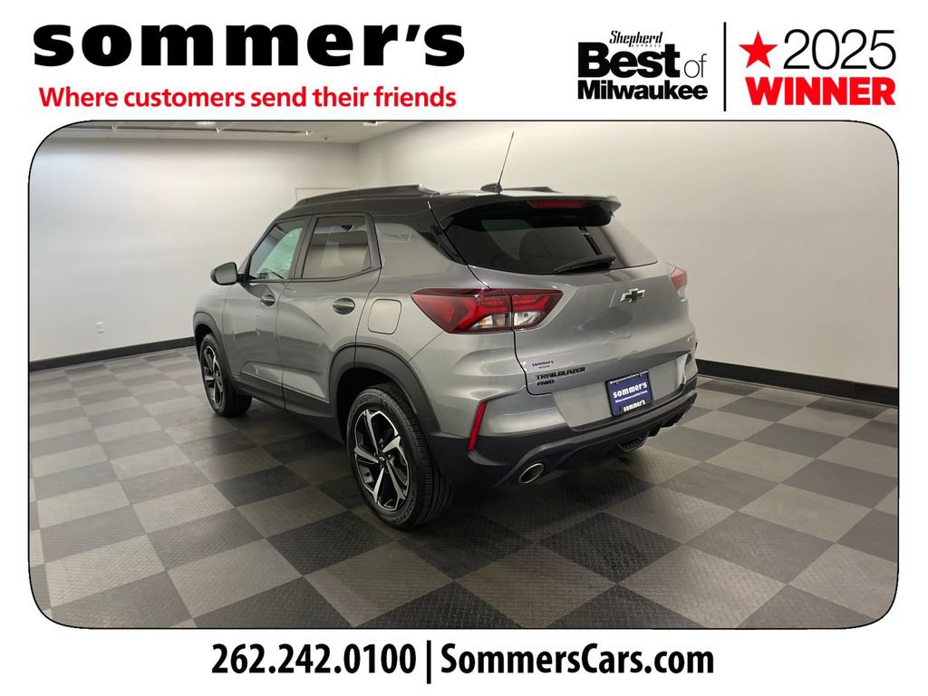 Used 2023 Chevrolet TrailBlazer RS AWD/4WD image 3