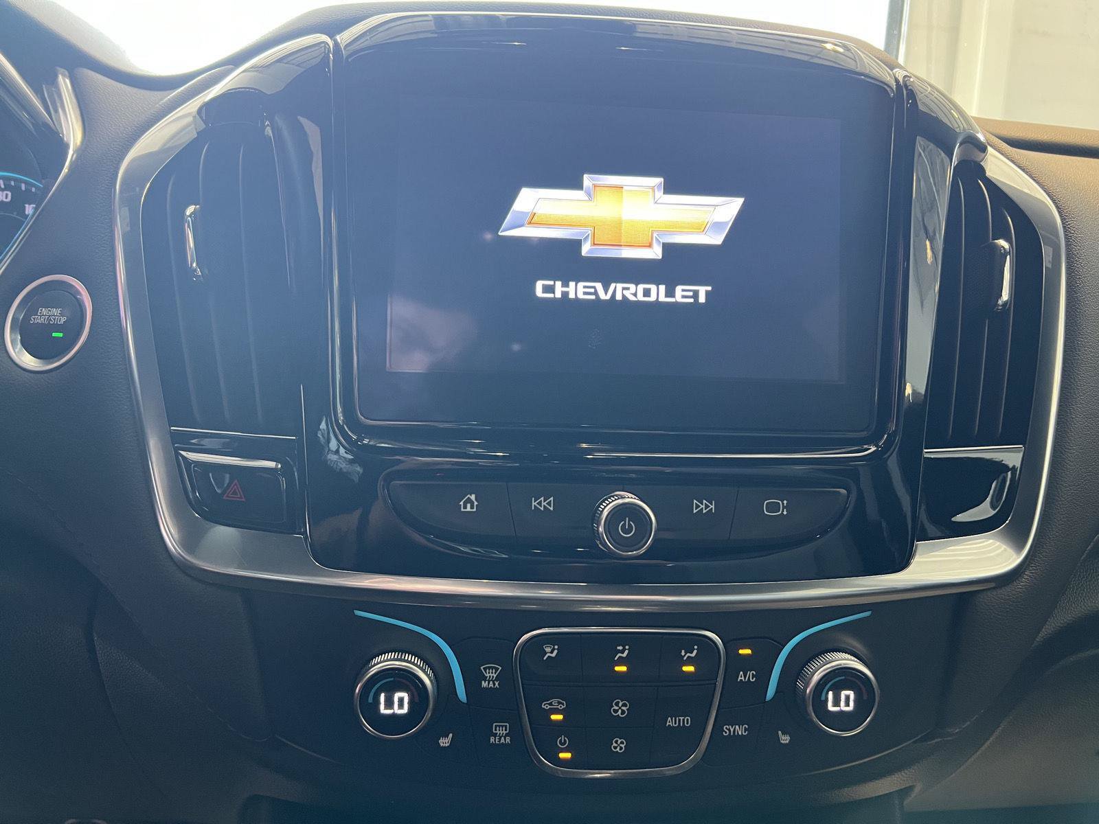 Used 2023 Chevrolet Traverse LT AWD/4WD image 23