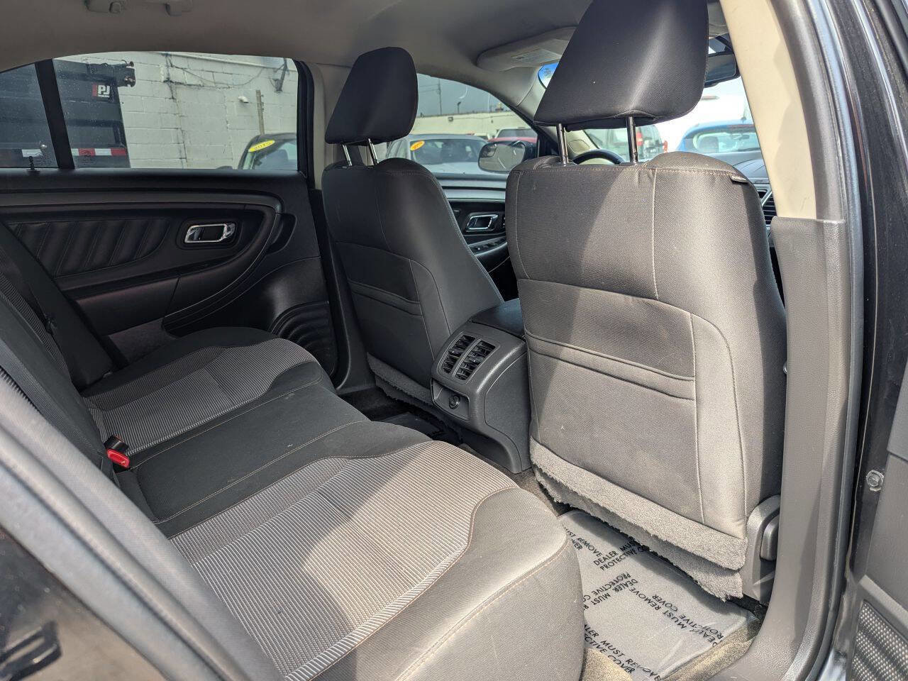 Used 2012 Ford Taurus SEL image 18