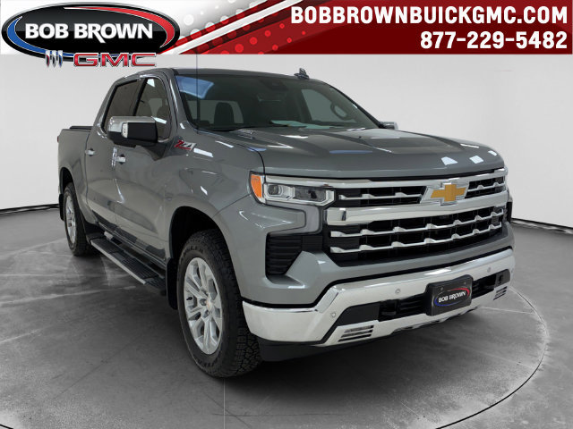 Used 2025 Chevrolet Silverado 1500 LTZ AWD/4WD image 1