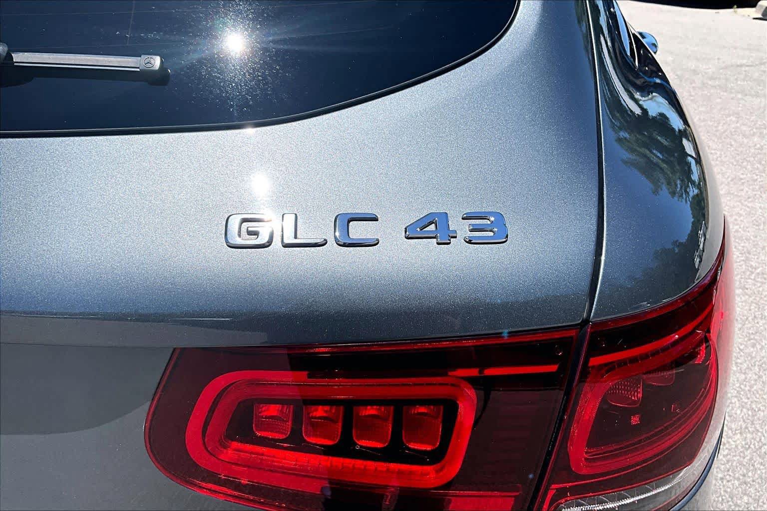 Used 2021 Mercedes-Benz GLC 43 AMG 4MATIC image 33
