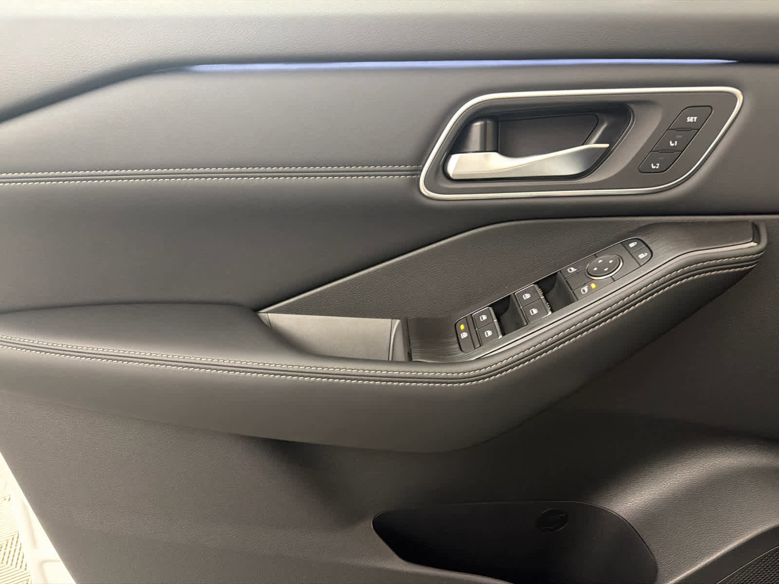 New 2026 Nissan Rogue Platinum w/ Platinum Premium Package image 22