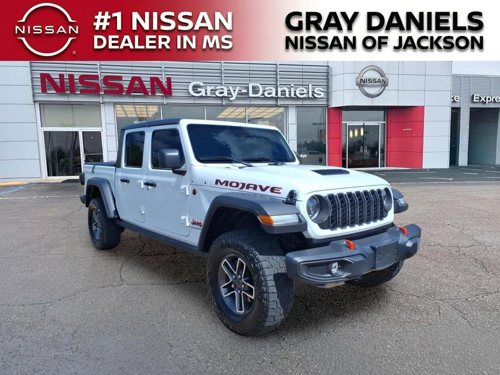 Used 2024 Jeep Gladiator Mojave