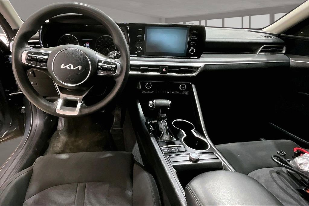 Used 2022 Kia K5 LXS FWD image 15