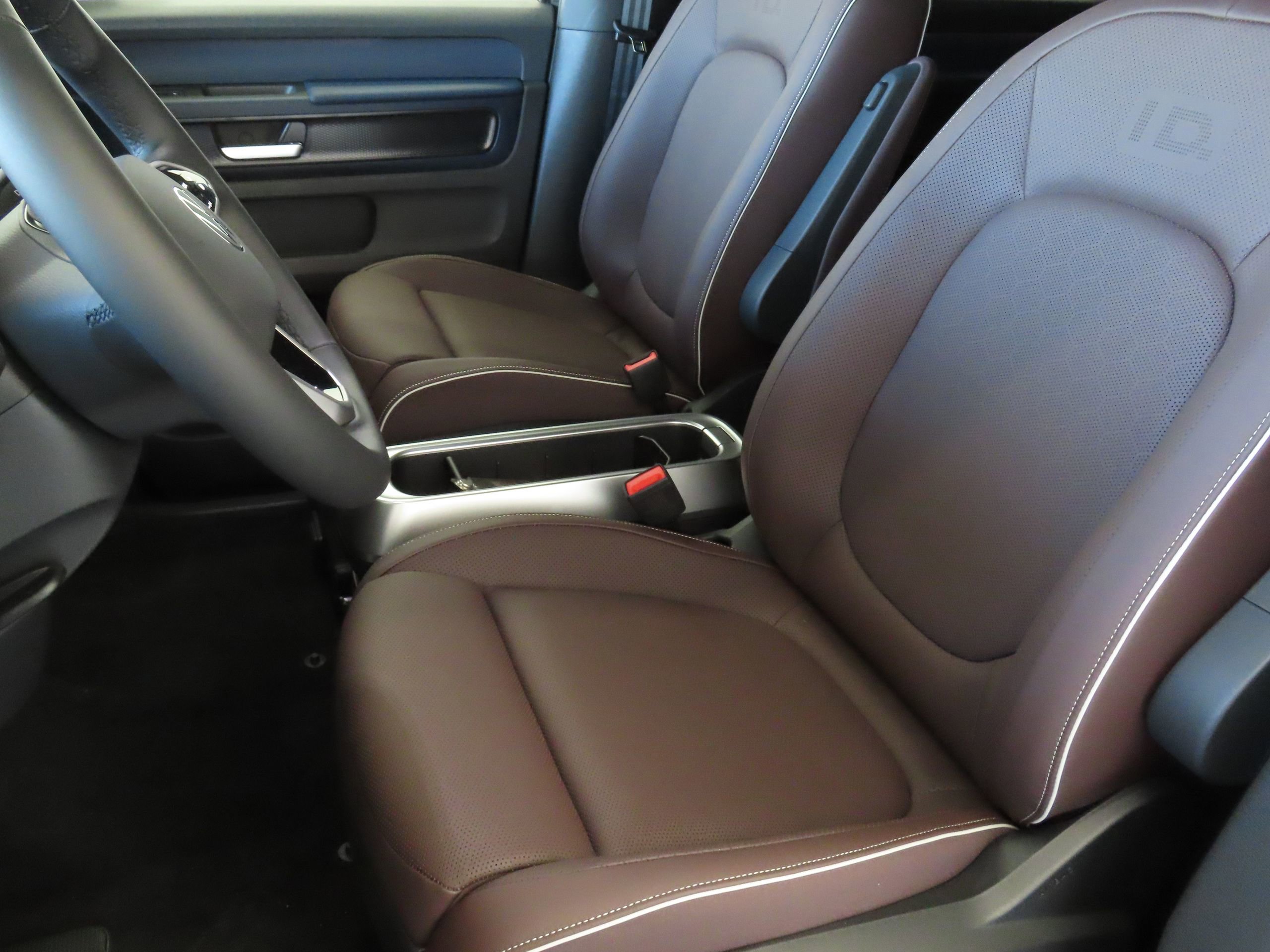 New 2025 Volkswagen ID. Buzz Pro S image 12