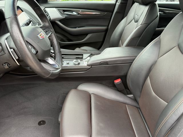Used 2023 Cadillac CT5 Sport RWD image 10