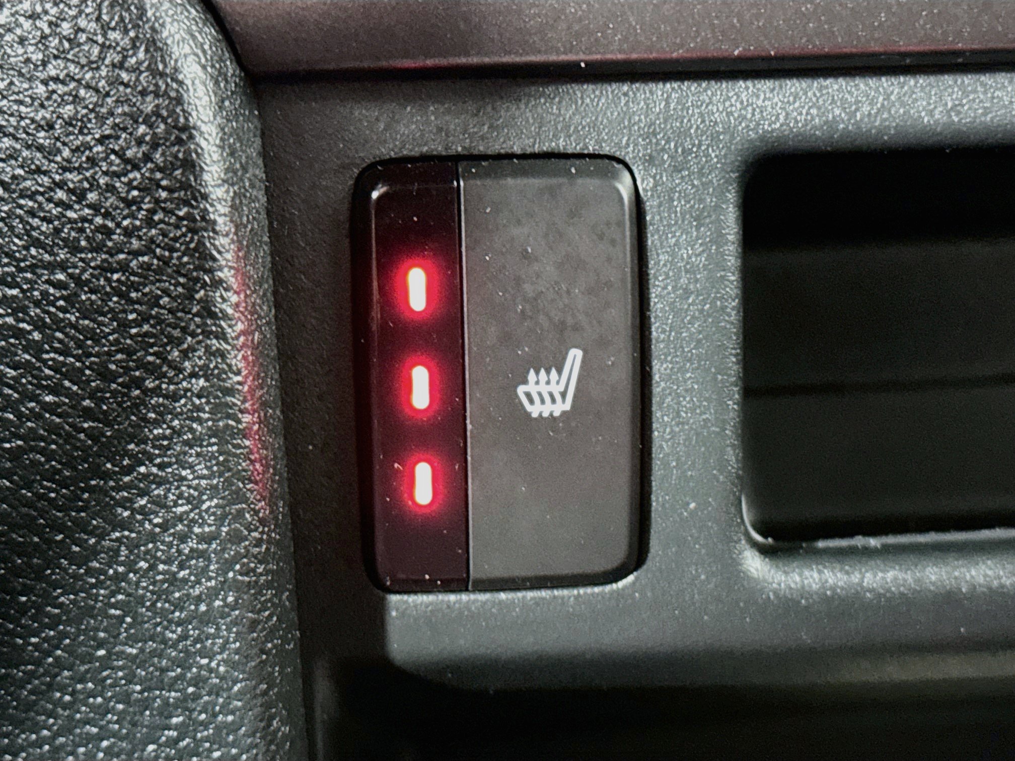 Certified 2023 Honda Passport EX-L image 19