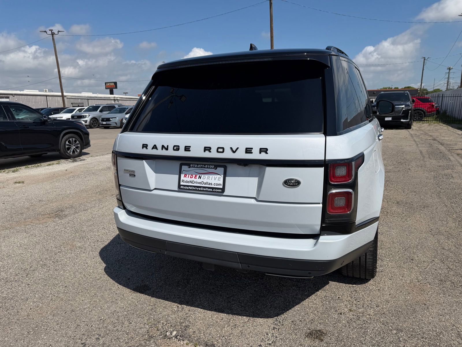 Used 2020 Land Rover Range Rover Autobiography image 6