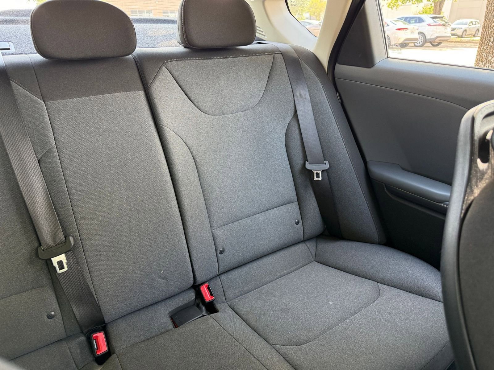 Used 2025 Kia K4 LXS image 39