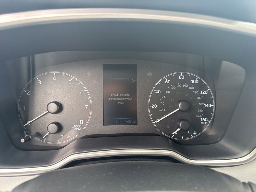 Used 2025 Toyota Corolla SE image 4