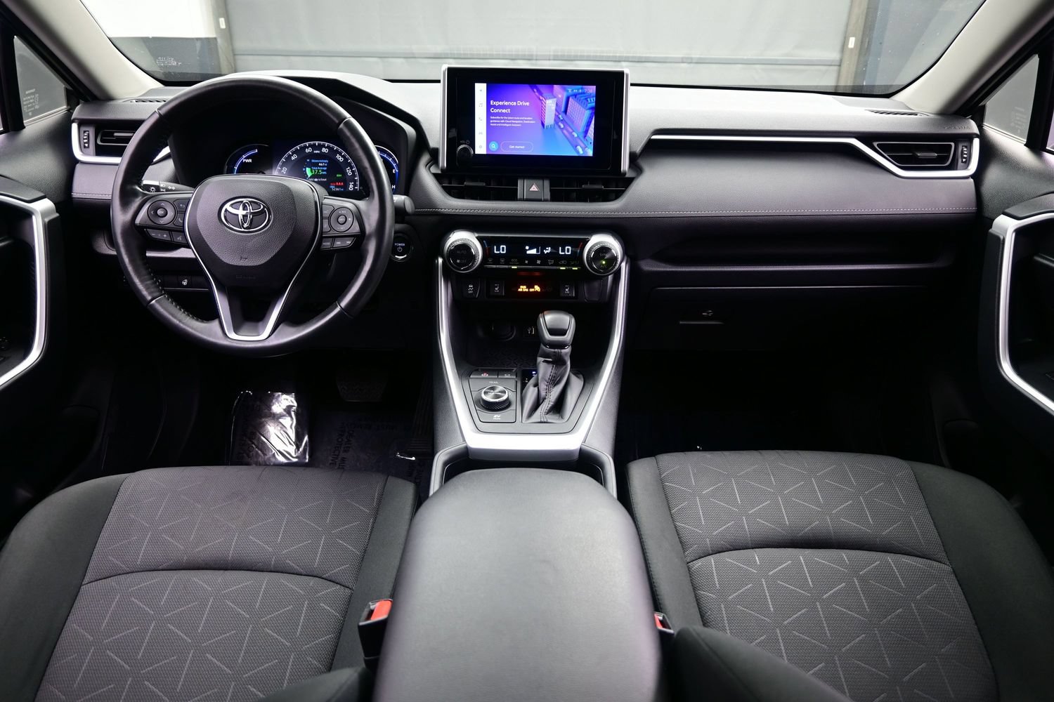 Used 2023 Toyota RAV4 XLE w/ XLE Grade Weather Package AWD/4WD image 17