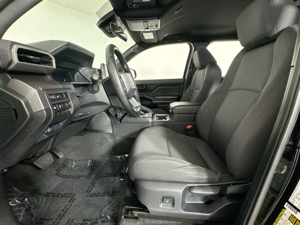 Used 2025 Toyota Tacoma SR5 RWD image 10
