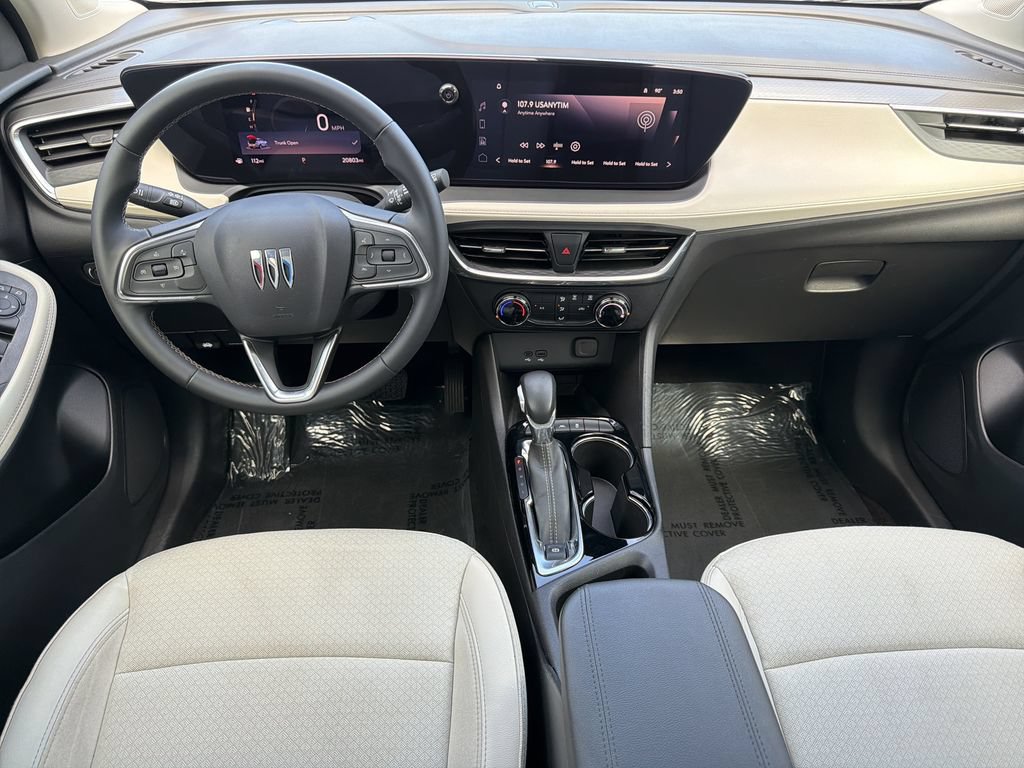 Used 2024 Buick Encore GX Preferred AWD/4WD image 2