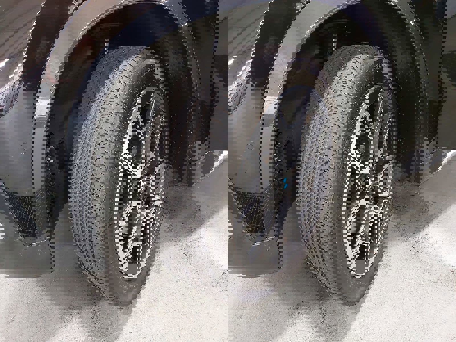 Used 2023 BMW X1 xDrive28i w/ Premium Package image 35