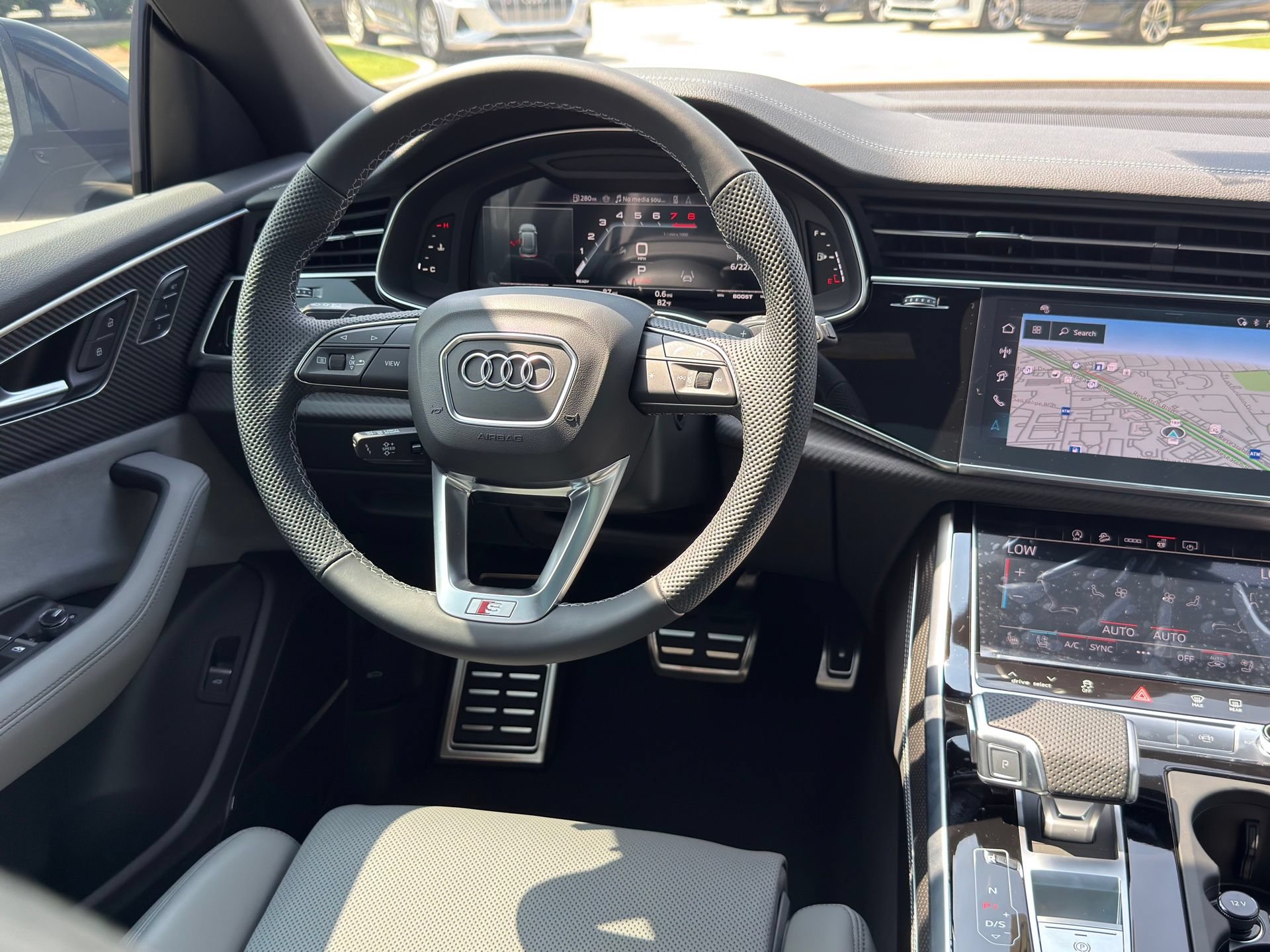 New 2026 Audi SQ8 Premium Plus AWD/4WD image 32