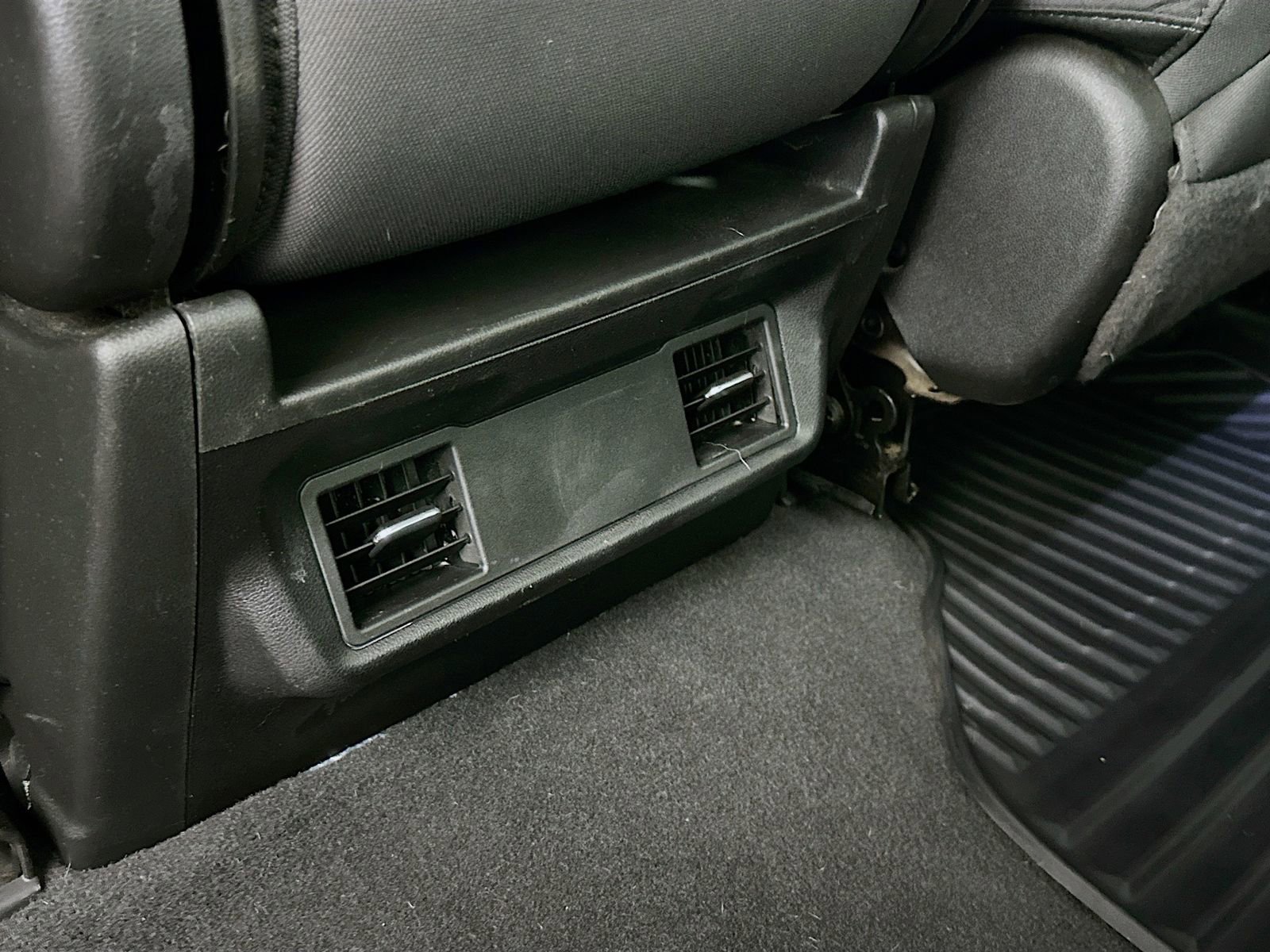 Used 2022 Chevrolet Silverado 1500 Custom Trail Boss w/ Safety Confidence Package image 25