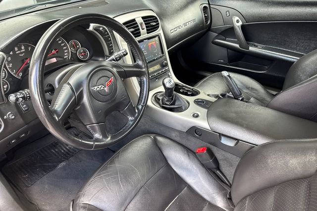 Used 2005 Chevrolet Corvette Convertible w/ Preferred Equipment Group image 14