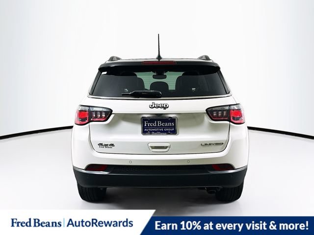 Used 2018 Jeep Compass Limited w/ Navigation Group AWD/4WD image 7
