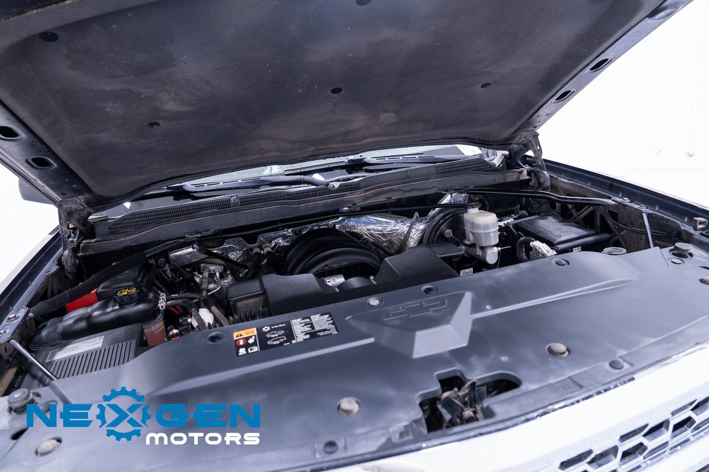 Used 2014 Chevrolet Silverado 1500 LT w/ LT Convenience Package image 10