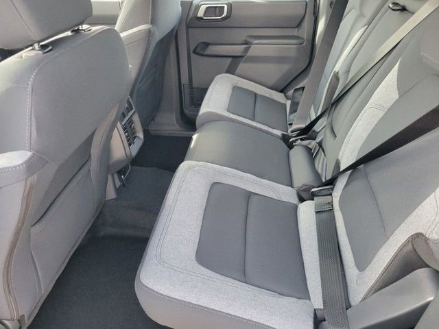 New 2025 Ford Bronco 4-Door image 8