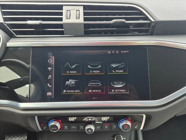 Used 2022 Audi Q3 2.0T Premium image 13