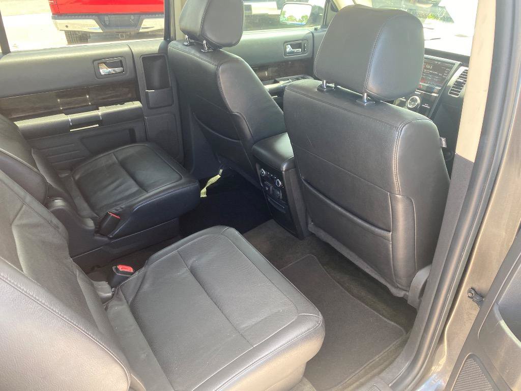Used 2015 Ford Flex Limited FWD image 20