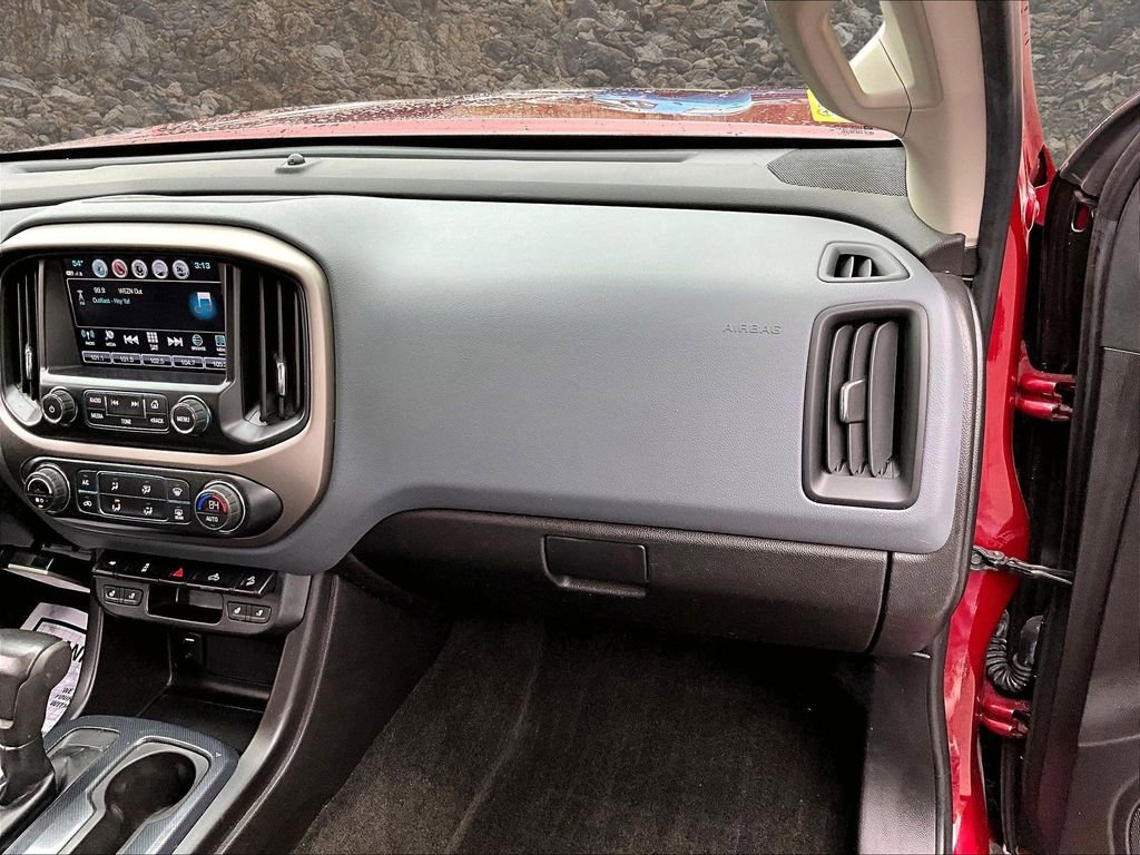 Used 2018 Chevrolet Colorado Z71 AWD/4WD image 15