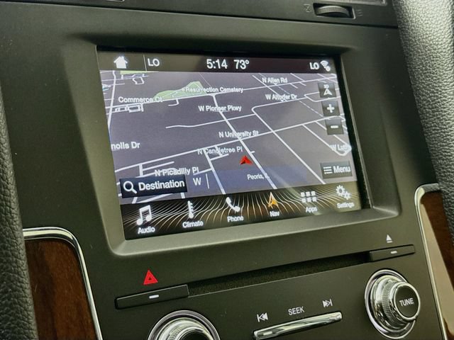 Used 2016 Lincoln Navigator Select AWD/4WD image 13