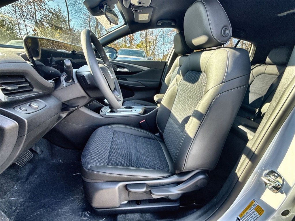 New 2026 Buick Envista Preferred image 13