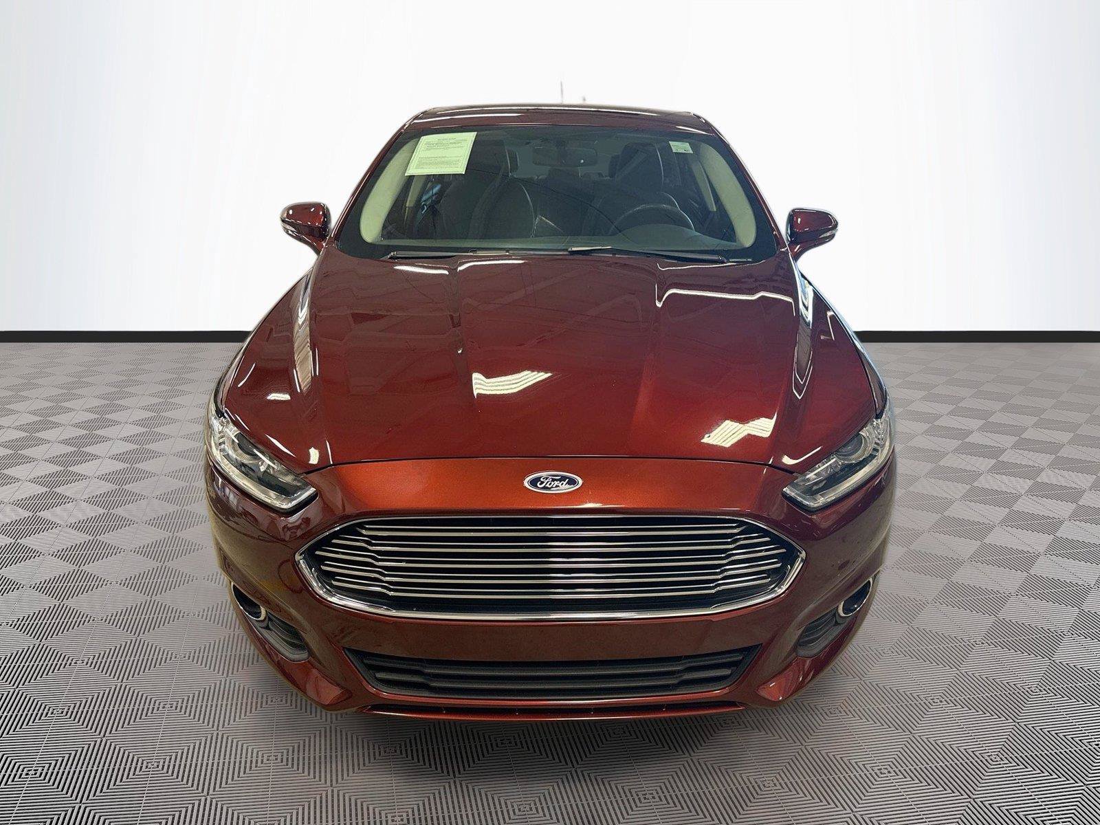 Used 2015 Ford Fusion SE w/ Equipment Group 202A FWD image 28