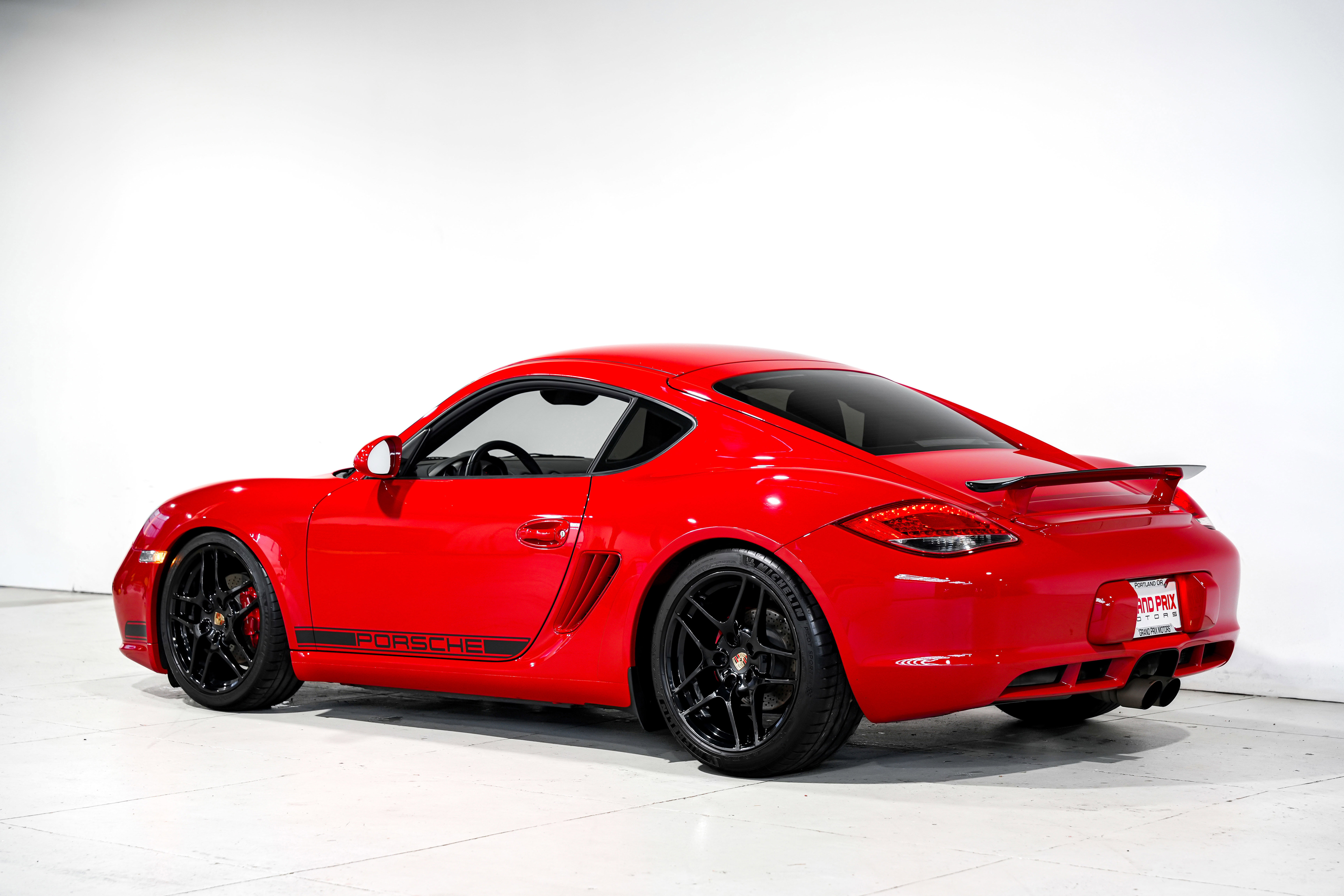 Used 2012 Porsche Cayman S image 8