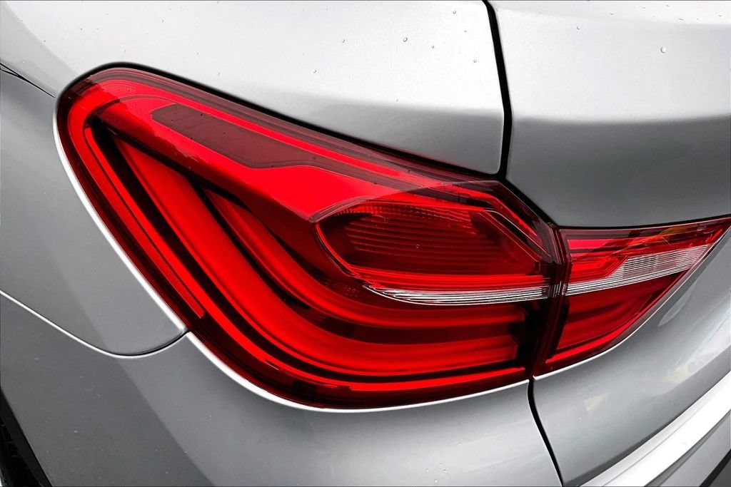 Used 2015 BMW X4 xDrive28i AWD/4WD image 23