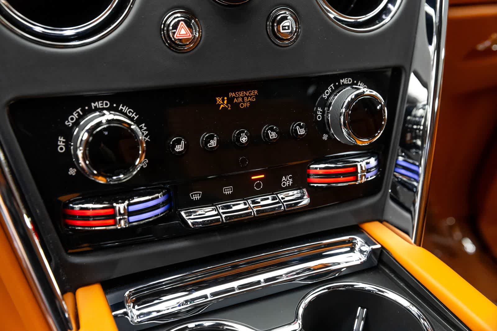 New 2026 Rolls-Royce Cullinan AWD/4WD image 27