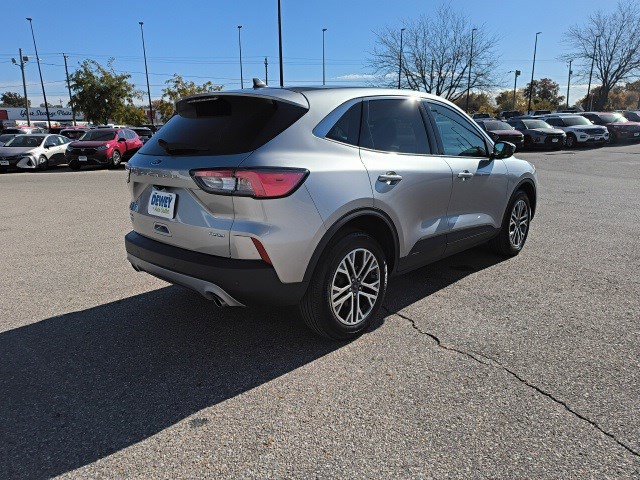 Used 2022 Ford Escape SEL image 5