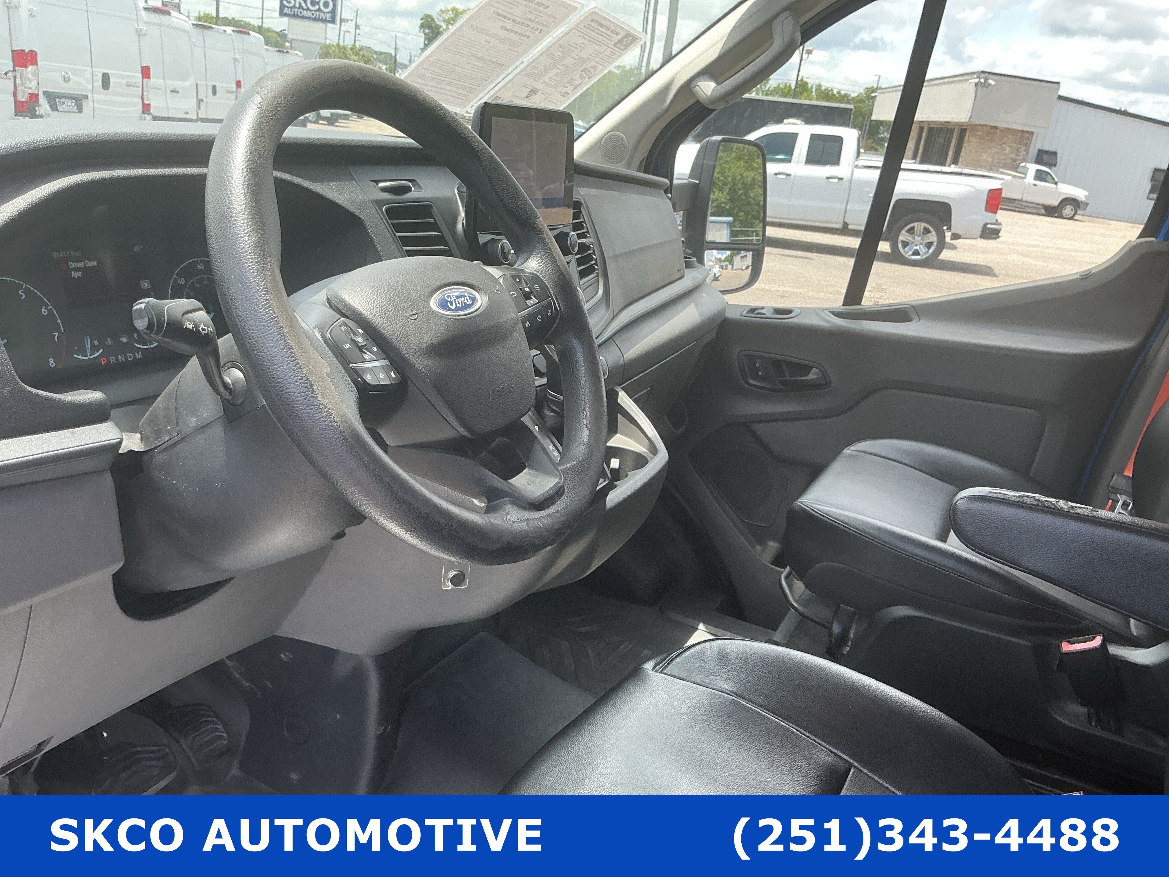 Used 2020 Ford Transit 250 Low Roof RWD image 20