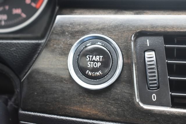 Used 2010 BMW 328i xDrive Coupe image 22