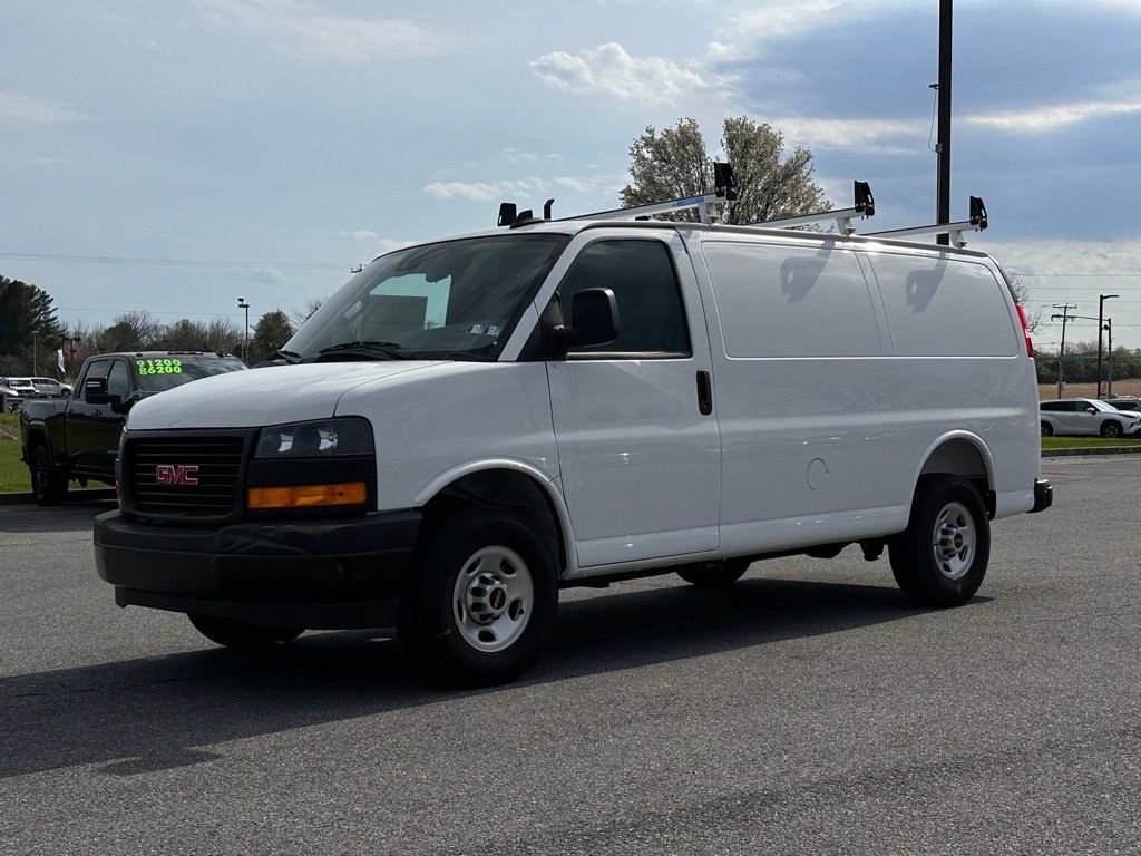 New 2025 GMC Savana 2500 w/ Driver Convenience Package RWD image 2