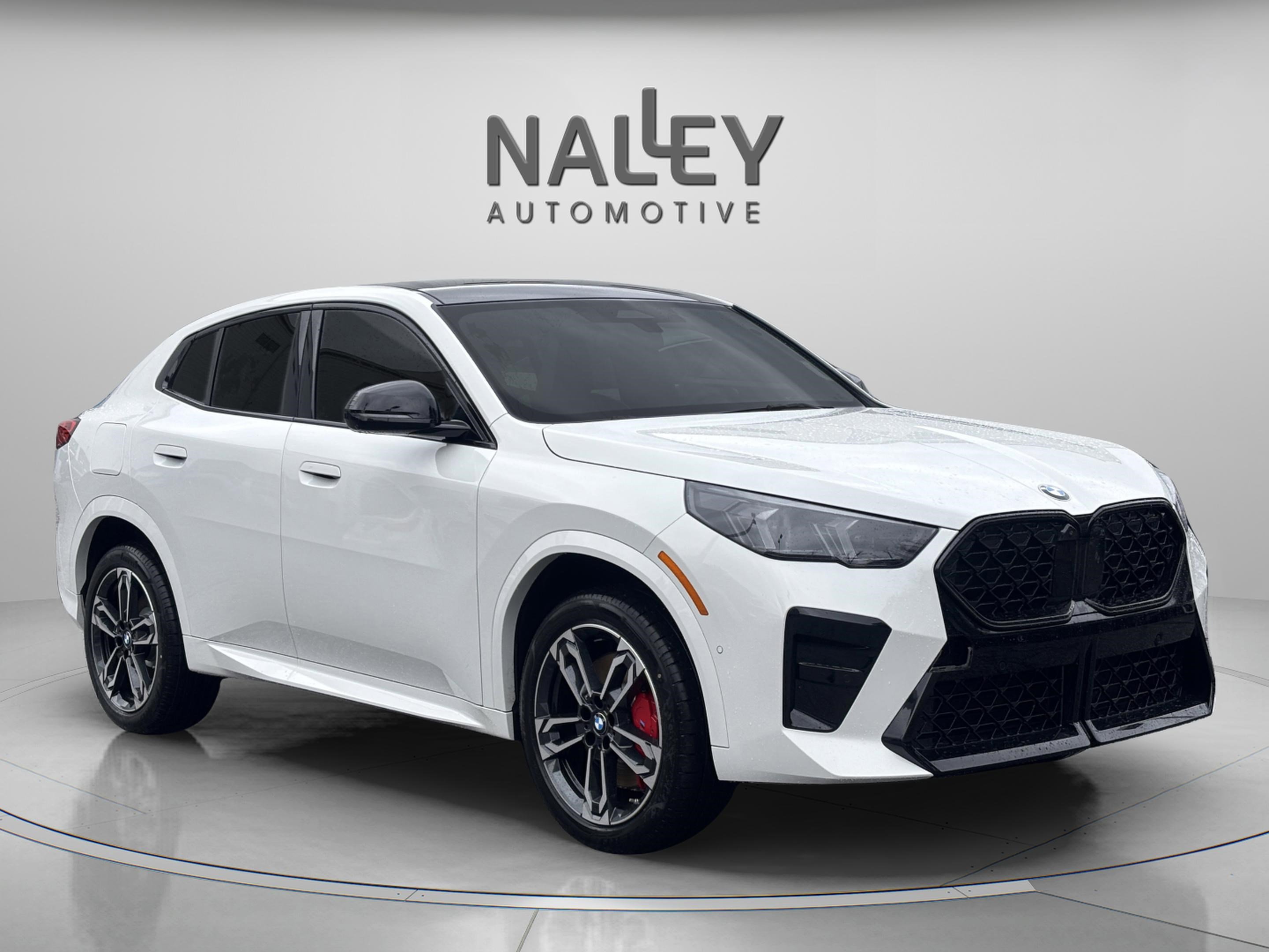 Used 2026 BMW X2 xDrive28i w/ Technology Package image 5