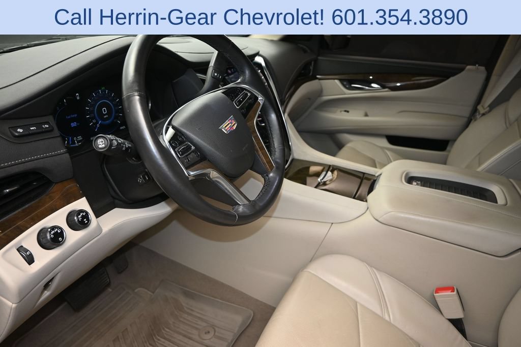 Used 2019 Cadillac Escalade Premium Luxury AWD/4WD image 12