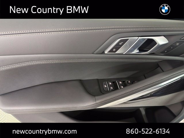 New 2027 BMW X6 xDrive40i w/ Premium Package AWD/4WD image 12
