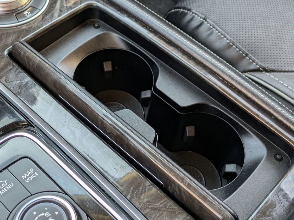 Used 2024 INFINITI QX80 Luxe image 18