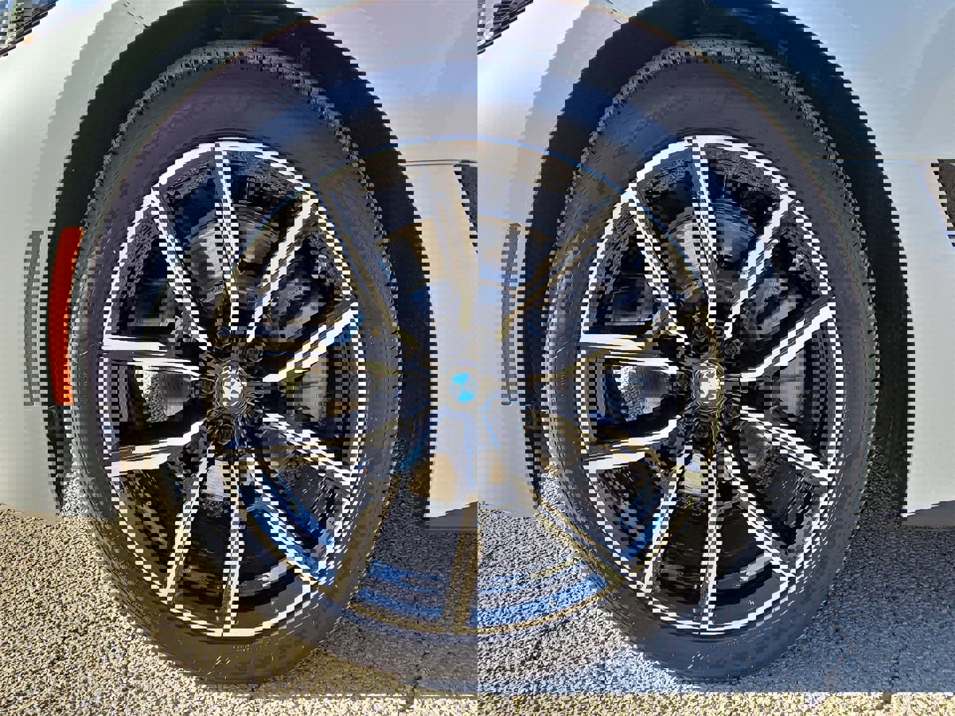 Used 2025 BMW 430i xDrive w/ M Sport Package image 11