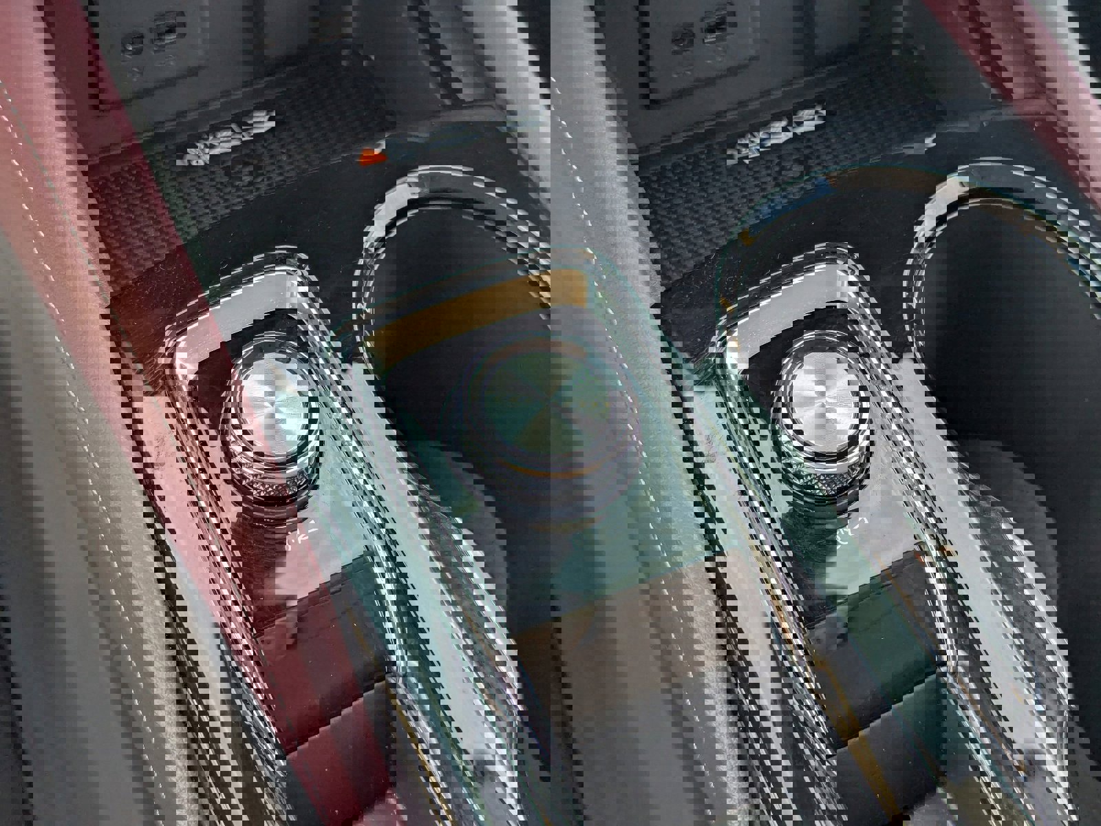 Used 2025 Buick Envision Sport Touring image 31