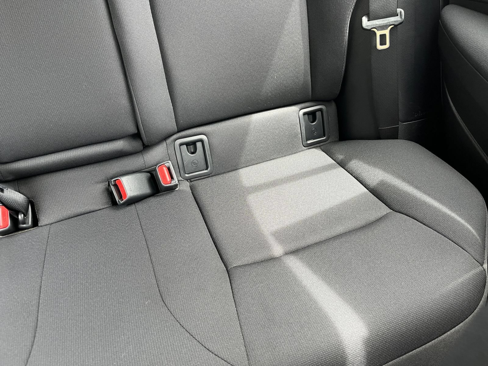 Used 2025 Toyota Corolla LE FWD image 37